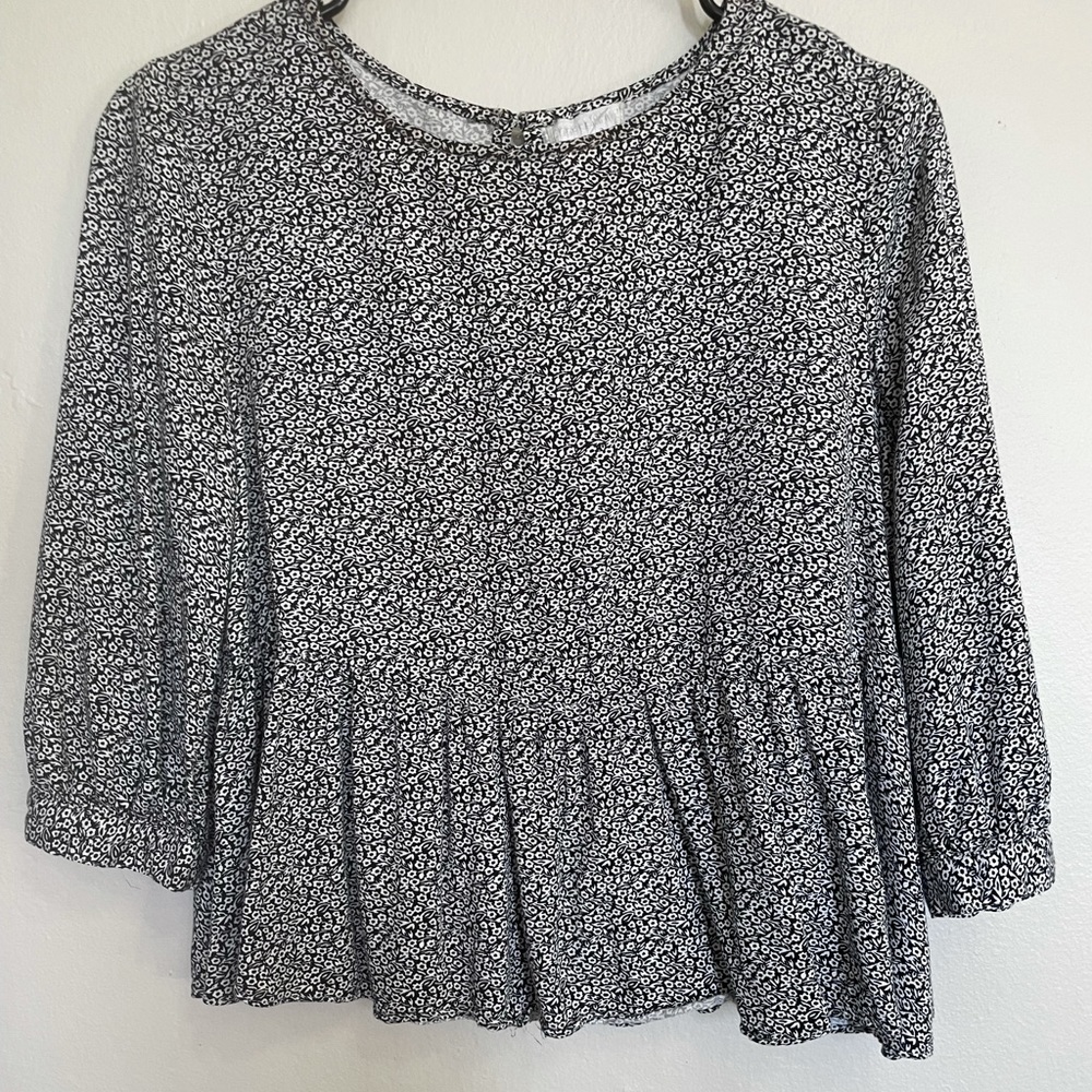 Black and white, Mid Sleeve, Floral print  Blouse Size S- Women